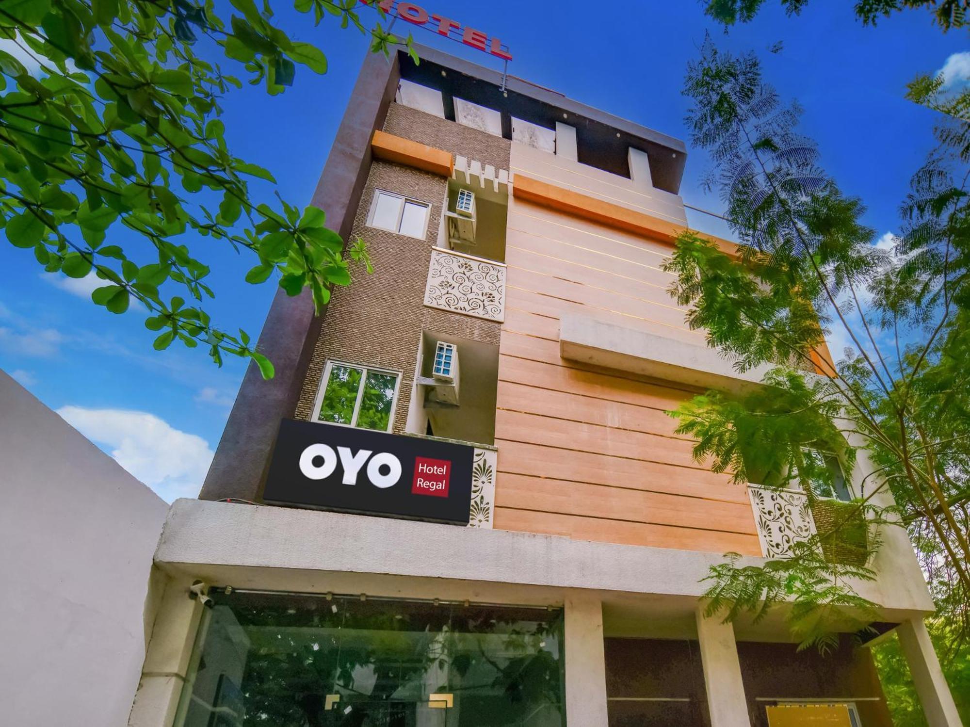 Hotel O Regal Indore Esterno foto