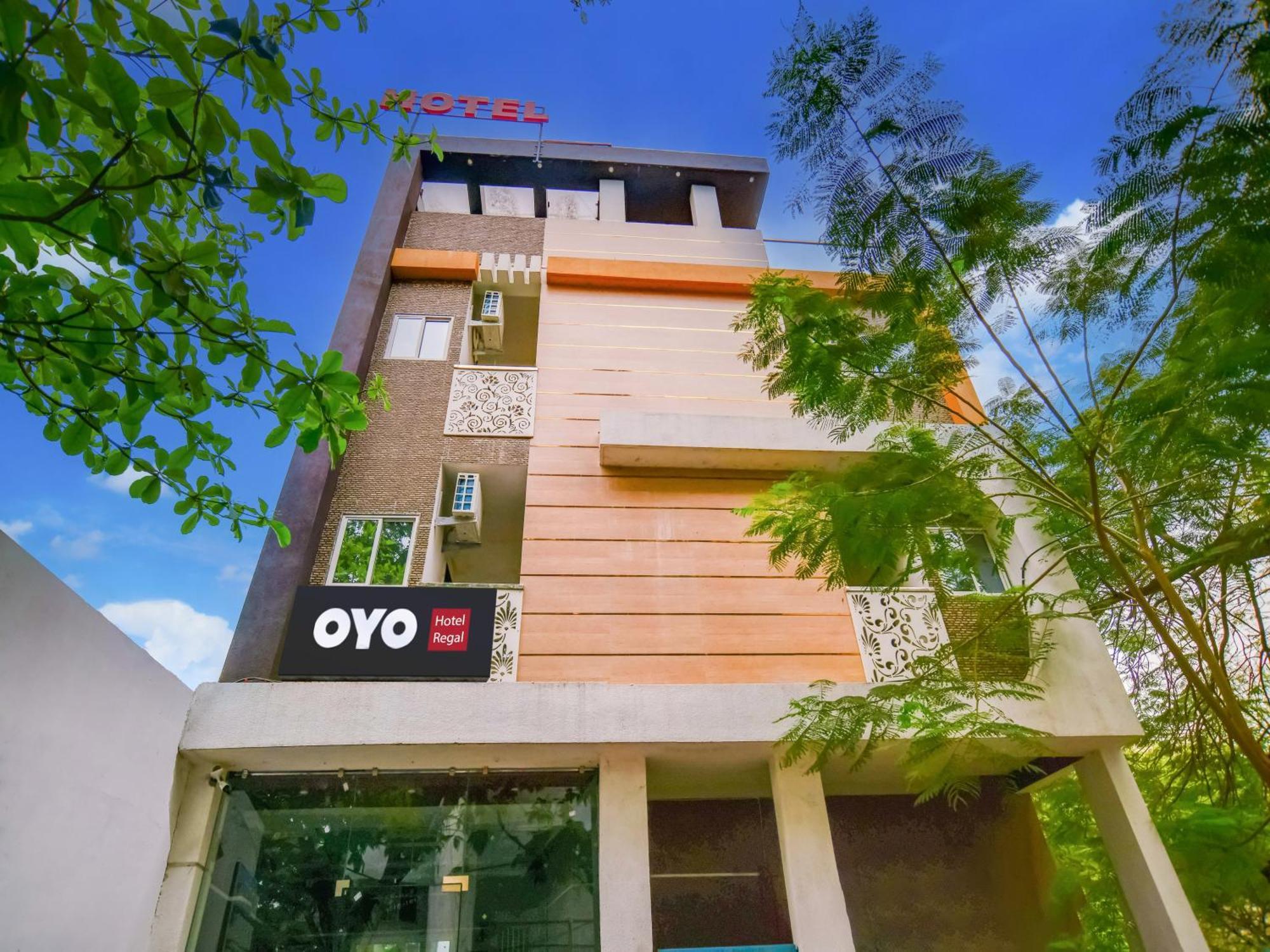 Hotel O Regal Indore Esterno foto